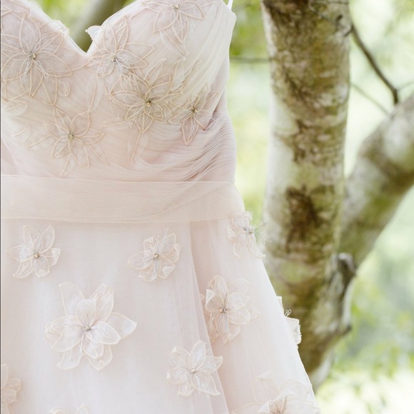 Watters wedding gown - Picture 2 of 8